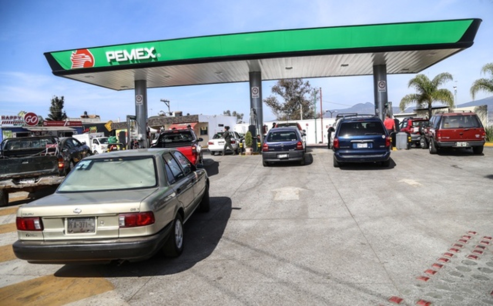 Descarta desabasto de combustibles en Jalisco por crisis en Ucrania