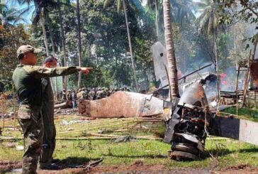 Sube a 50 la cifra de muertos por accidente de avión militar en Filipinas