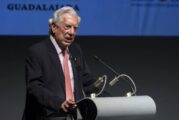 Cuestiona AMLO trato a Vargas Llosa en la FIL