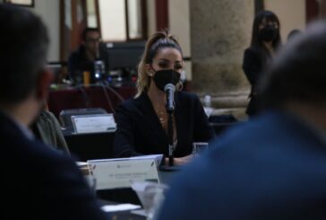Consigna Yussara Canales, carencias en salud tras el Informe de Gobierno